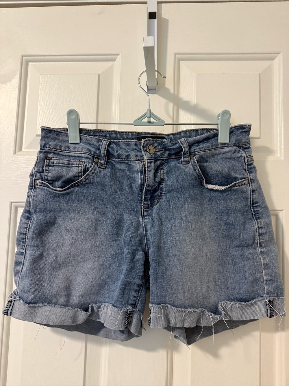 Earl Jeans Light Blue Rolled-Hem Denim Shorts